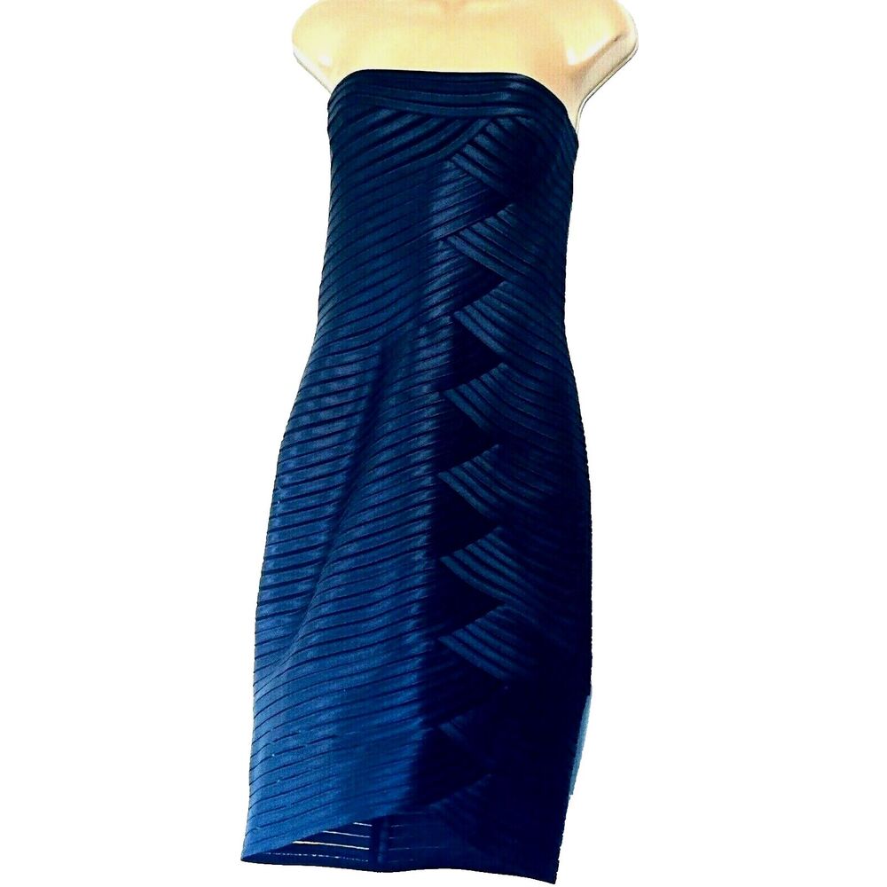 BCBG Maxazria Satin Dress Blue Strapless Chevron Bodycon 6 Midi Formal Party
